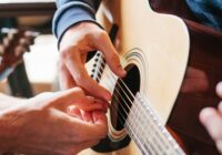Udemy Learn to Play Guitar In 20 Days Guitar Beginner Lessons TUTORIAL